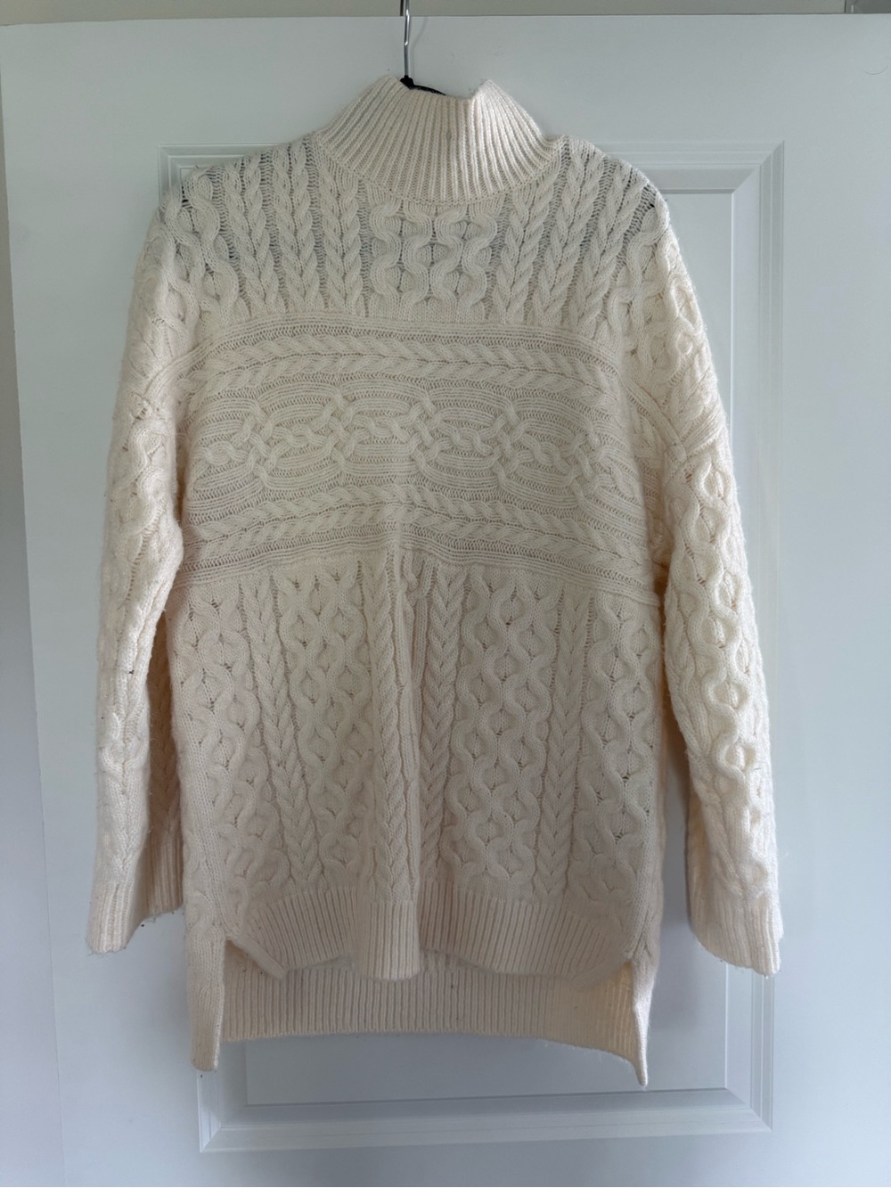 Abercrombie & Fitch Cream Cable Turtleneck Sweater